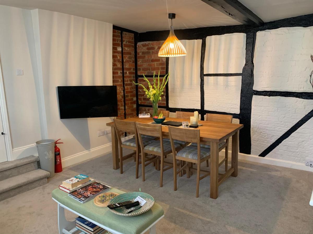 Hideaway Apartment