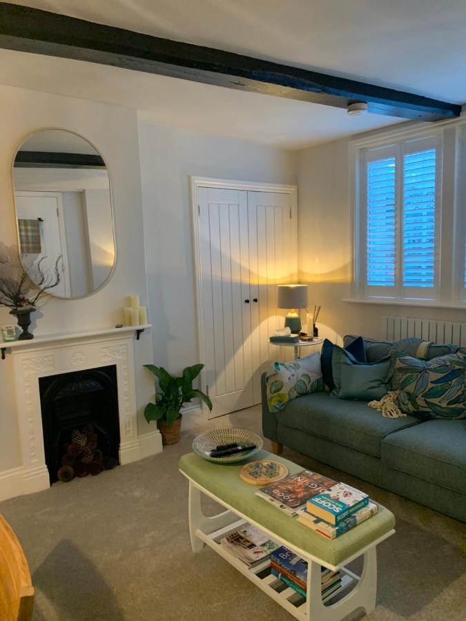 Hideaway Apartment *